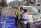 Satlantas-Polres-Ngada--Laksanakan-Patroli-dan-Pengaturan-Lalu-Lintas,-wujudkan-Kamseltibcarlantas-di-Kota-Bajawa