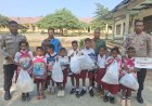 SALURKAN-BANTUAN-PERLENGKAPAN-SEKOLAH-BAGI-SISWA-TERDAMPAK,-POLSEK-SOA-POLRES-NGADA-WUJUDKAN-KEPEDULIAN-DAN-SEMANGAT-UNTUK-BANGKIT-‎