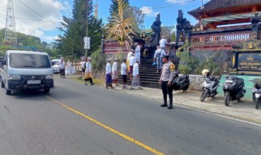 Polres-Ngada-Jaga-Kondusifitas-Perayaan-Hari-Raya-Galungan-di-Pura-Agung-Wolokole