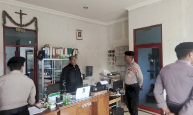 Cegah-Gangguan-Kamtibmas-dan-Premanisme,-Sat-Samapta-Polres-Ngada-Intensifkan-Patroli-Dialogis-di-Kota-Bajawa