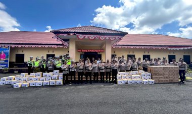 Polres-Ngada-Siap-Menyalurkan-100-Paket-Bansos-Kapolda-NTT-untuk-Warga-Terdampak-Gempa-‎