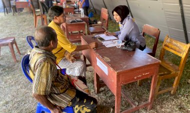 Layanan-Kesehatan-Polri-Hadir-di-Tengah-Pengungsian,-49-Warga-Terdampak-Gempa-Menerima-Pelayanan-‎