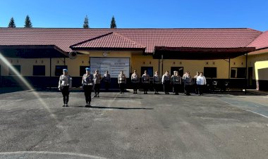 Jam-Pimpinan,-Kapolres-Ngada-Tekankan-Kesiapsiagaan,-Kesehatan-Personel-dan-Optimalisasi-Pelayanan-Masyarakat