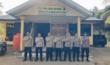 Tim-Birorena-Polda-NTT-Periksa-Kerusakan-Polsek-Riung-Pascagempa,-Rehabilitasi-Diusulkan-untuk-Tahun-Anggaran-2027