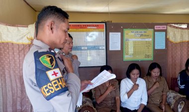 Pulihkan-Senyum-Anak-Negeri,-Polres-Ngada-Gelar-Trauma-Healing-dan-Terapi-USEFT-di-SD-Negeri-Mojongange