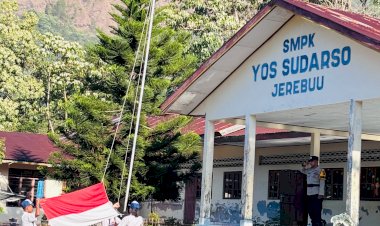 Dari-Upacara-Bendera,-Bhabinkamtibmas-Polres-Ngada-Tanamkan-Cinta-Tanah-Air-dan-Kesadaran-Kamtibmas-‎