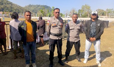POLRES-NGADA-AMANKAN-PERTANDINGAN-HANDAYANI-CUP-I-2026,-JUNJUNG-TINGGI-SPORTIVITAS-DAN-PERSAUDARAAN