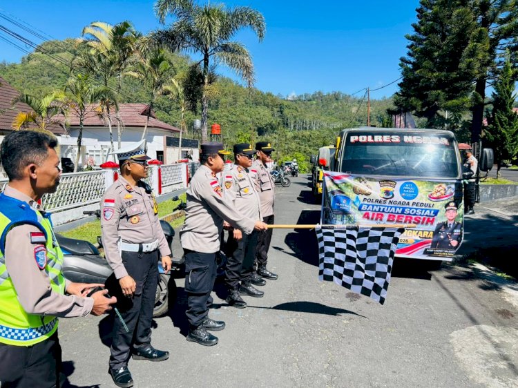 Polres Ngada Hadir untuk Rakyat, 30.000 Liter Air Bersih Disalurkan bagi Warga Desa Naru‎