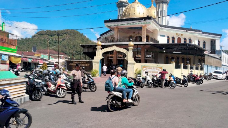 Wujudkan Situasi Kamtibmas yang Aman dan Kondusif, Sat Samapta Polres Ngada Intensifkan Patroli Dialogis. 