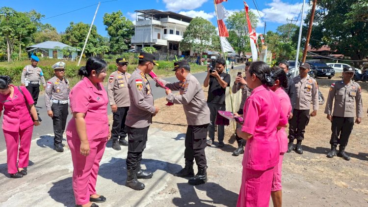 KAPOLRES NGADA TEKANKAN DISIPLIN, PROFESIONALISME DAN PELAYANAN HUMANIS SAAT TATAP MUKA DENGAN PERSONEL POLSEK SOA