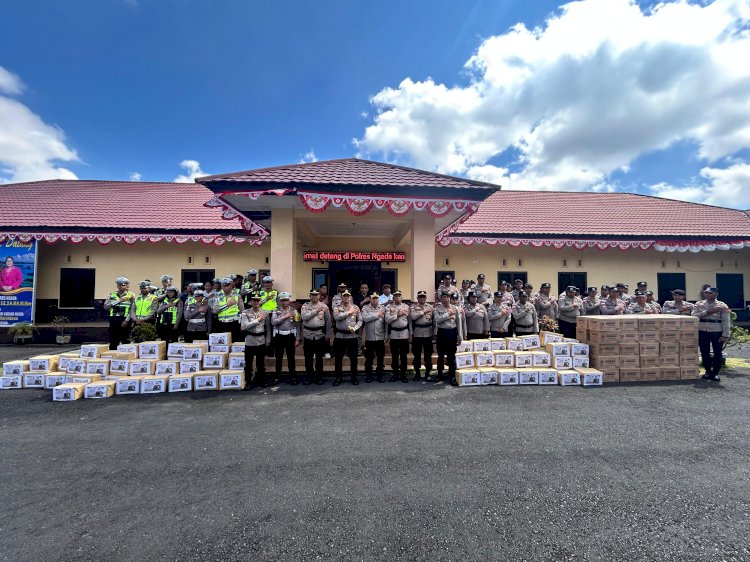 Polres Ngada Siap Menyalurkan 100 Paket Bansos Kapolda NTT untuk Warga Terdampak Gempa ‎