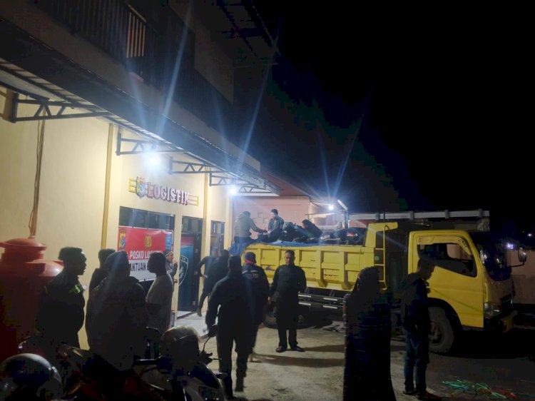 Ketua Umum Bhayangkari Salurkan Bantuan Logistik untuk Masyarakat Terdampak Gempa di Ngada ‎