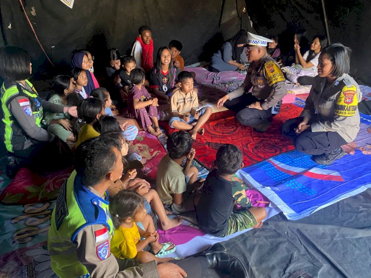 Senyum Kembali Merekah, Satlantas Polres Ngada Pulihkan Trauma Anak-Anak Korban Gempa