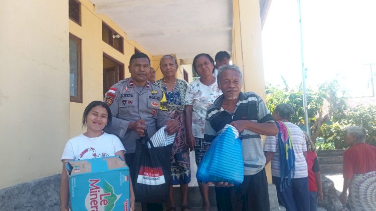 Polri Polres Ngada Hadir, Warga Boba Tidak Sendiri, Bantuan Sembako Disalurkan Pascagempa