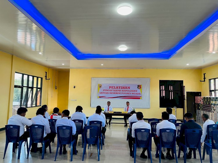 ASAH PROFESIONALISME PENYIDIK, SATRESKRIM POLRES NGADA GELAR PELATIHAN PENYIDIKAN DAN OLAH TKP ‎