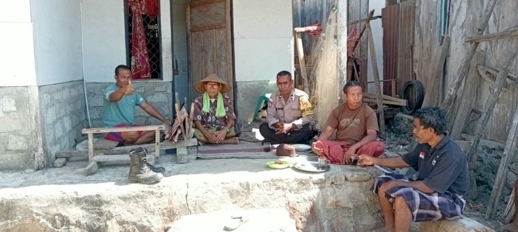 Polres Ngada melalui Bhabinkamtibmas Perjuangkan Air Bersih bagi Warga Sambinasi Barat