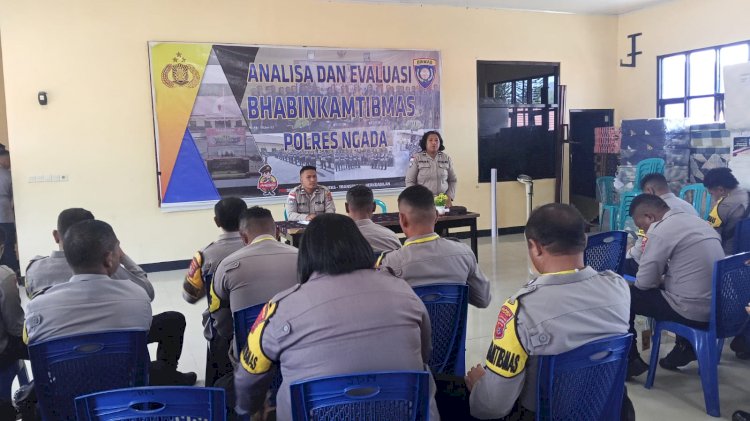 Anev Bhabinkamtibmas, Polres Ngada Perkuat Kinerja dan Kesiapan Jelang Pilkades ‎