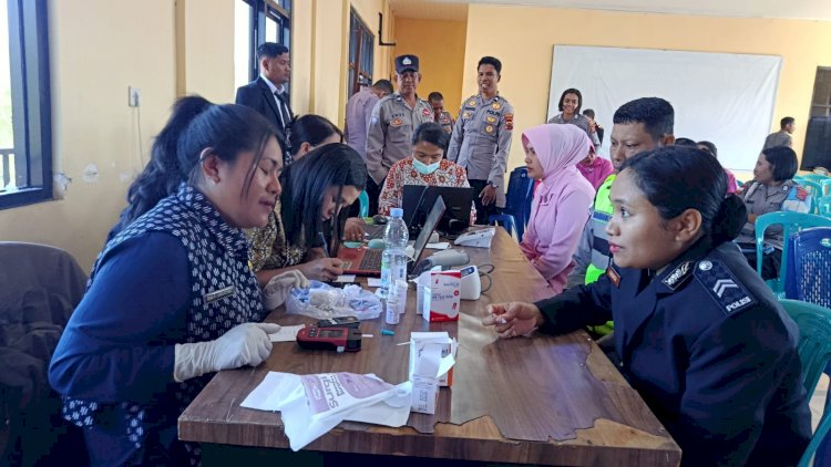 Jaga Kesehatan Personel, Polres Ngada Gelar Cek Kesehatan Gratis Terintegrasi Skrining TBC ‎