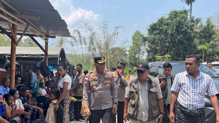 Kapolres Ngada Hadiri Misa dan Peletakan Batu Pertama Gereja St. Vincentius Palloti Ngusumana ‎