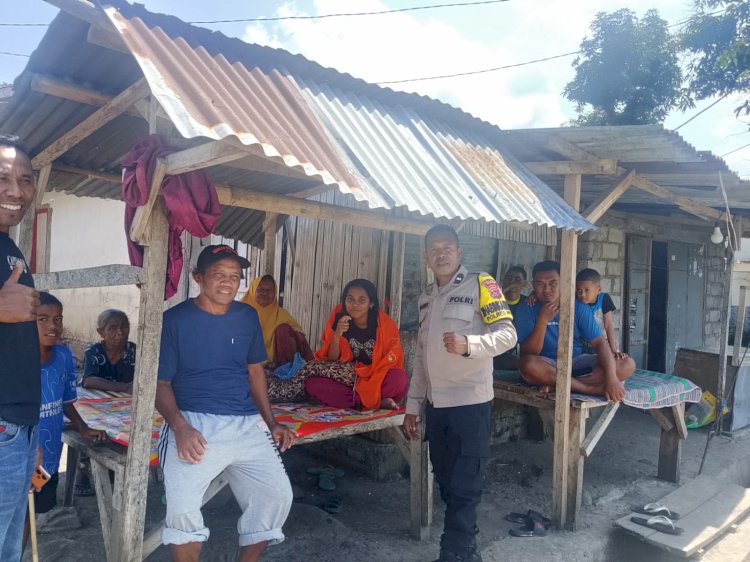 JELANG PILKADES, BHABINKAMTIBMAS POLRES NGADA SAMBANGI WARGA MAUMBAWA, AJAK JAGA KONDUSIVITAS DAN HINDARI PERPECAHAN ‎
